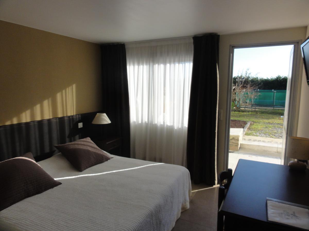 Hotel La Longue Vue Gennes-Val-de-Loire Ngoại thất bức ảnh